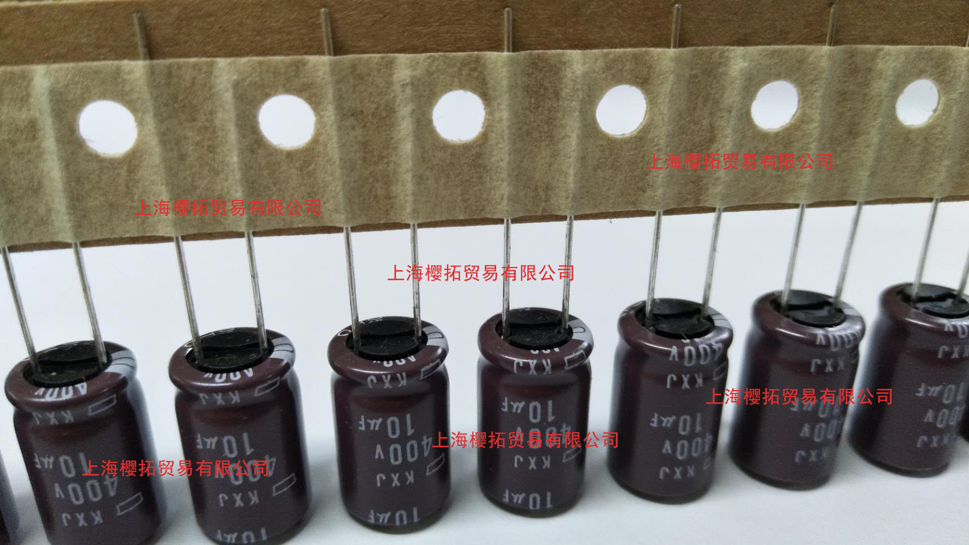 黑金鋼電容